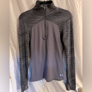 Women’s Under Armor Cold Gear Fitted  Top, Size Medium, Grey.